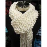 SELF-FRINGING SCARF