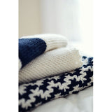 VINTAGE CROCHET BABY BLANKET