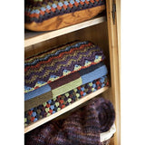VINTAGE CROCHETED THROW/AFGHAN